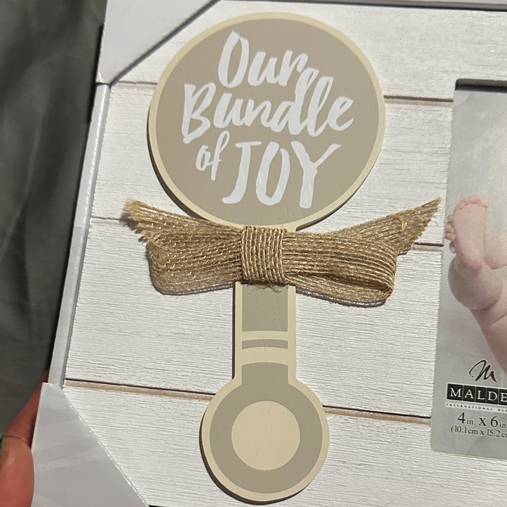Malden White plank board like Baby Picture Frame w/burlap bow NWT Great Gift! - Picture 2 of 6